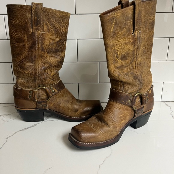 Frye Harness Boot - Picture 3 of 15